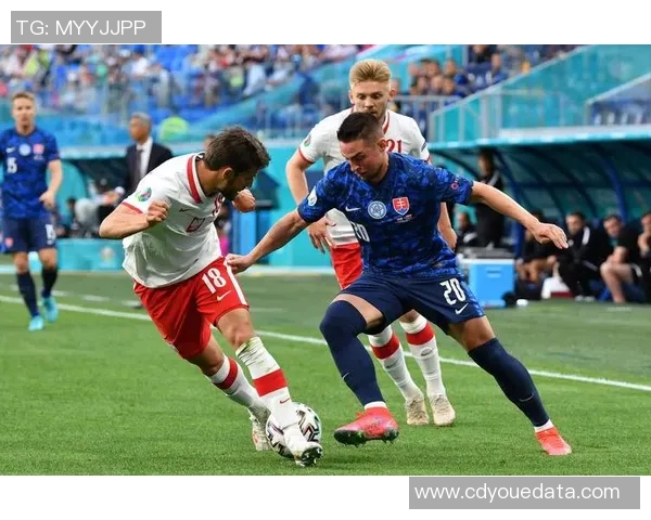 卢森堡足球球星的成长历程与国际赛场影响力分析 卢森堡足球球星的成长历程与国际赛场影响力分析